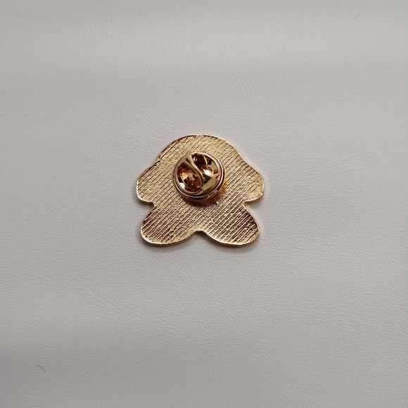 📍2/20$ Kirby Enamel Pin NWOT - Picture 3 of 4